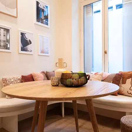 Apartment Amazing Flat In Champs Elysees. *